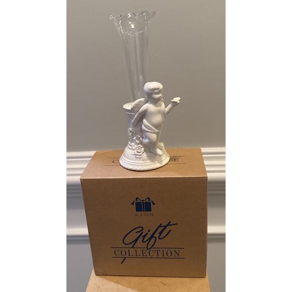 Avon Other - New AVON 2002 Beautiful Vintage Cherub Vase w/ Rose Design Gift Decoration NIB